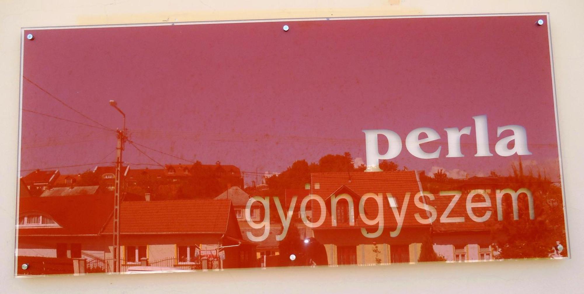 Gyoengyszem Vendeghaz Hotel Eger Luaran gambar