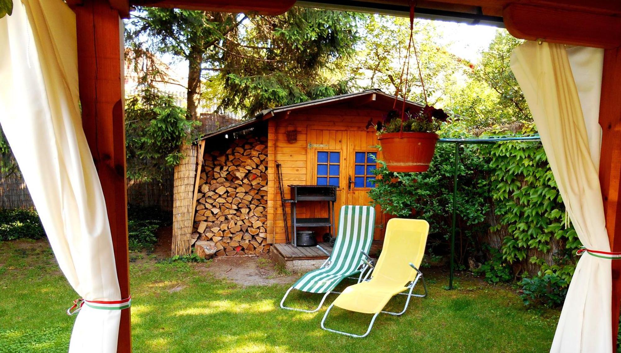 Gyoengyszem Vendeghaz Hotel Eger Luaran gambar