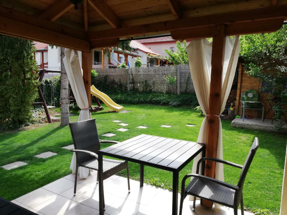Gyoengyszem Vendeghaz Hotel Eger Luaran gambar